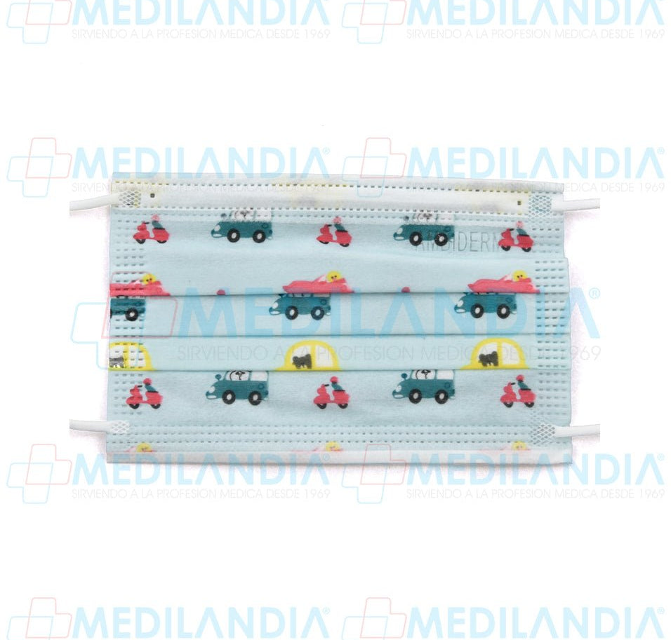Cubrebocas de 3 pliegues Infantil con estampado de carritos - Cubrebocas - AMBIDERM - MEDILANDIA | Tienda de productos y equipos médicos de calidad en México | Soluciones profesionales para clínicas, hospitales y consultorios.