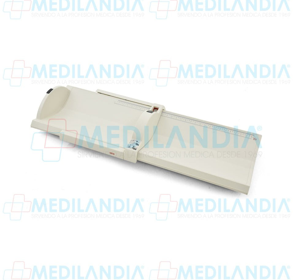 Infantómetro estacionario con rango de medición de 33 - 100 cm - Estadímetro - SECA - MEDILANDIA | Tienda de productos y equipos médicos de calidad en México | Soluciones profesionales para clínicas, hospitales y consultorios.