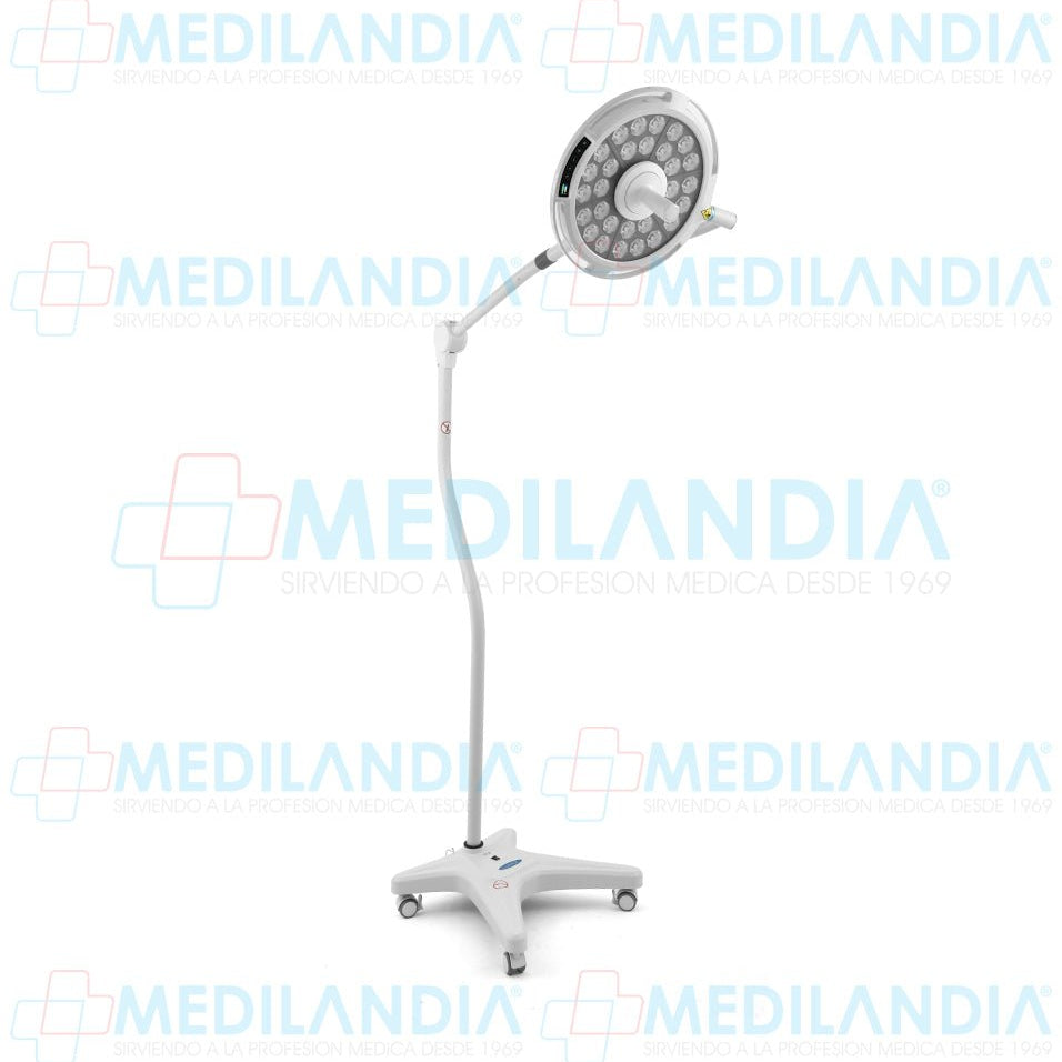 Lámpara quirúrgica de emergencia luz LED de piso - Lamapara - LUMIX- MEDILANDIA | Tienda de productos y equipos médicos de calidad en México | Soluciones profesionales para clínicas, hospitales y consultorios.