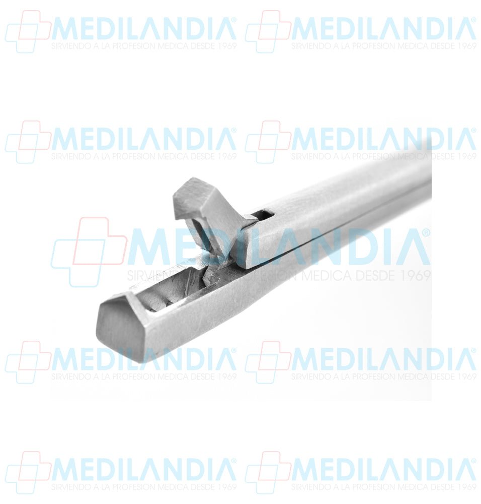 Pinza para biopsia Tischler - Kevorkian 22 cm fija punta 0.5 X .03 cm - Pinzas - HP- MEDILANDIA | Tienda de productos y equipos médicos de calidad en México | Soluciones profesionales para clínicas, hospitales y consultorios.