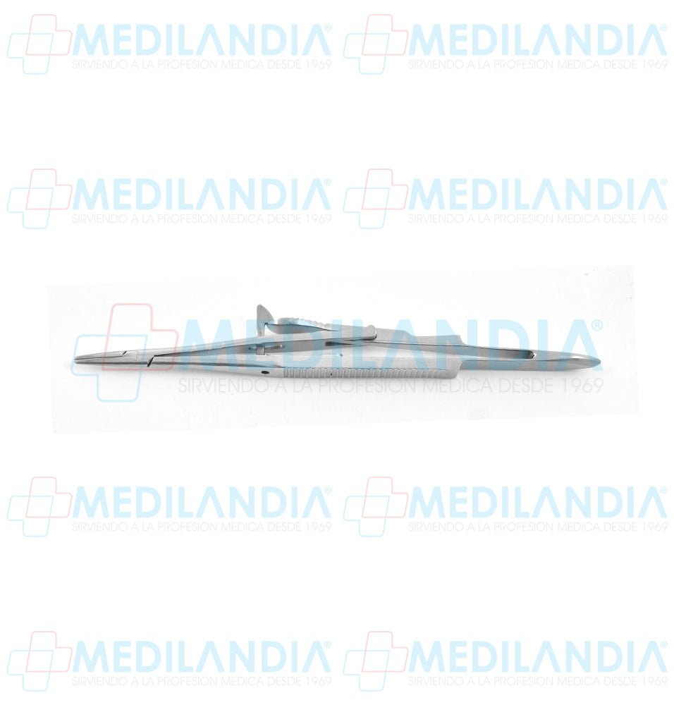Porta agujas Kalt recto mordazas dentadas con 16.000 dientes por pulgada cuadrada 14 cm - Pinzas - HP- MEDILANDIA | Tienda de productos y equipos médicos de calidad en México | Soluciones profesionales para clínicas, hospitales y consultorios.