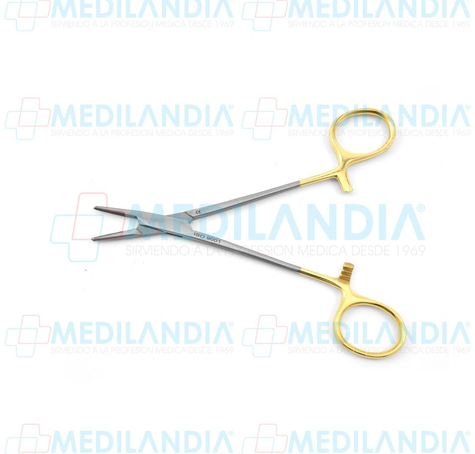 Porta agujas Mayo - Hegar recto sin ranura central con puntas con insertos de carburo de tungsteno mando dorado 15 cm - Pinzas - HP- MEDILANDIA | Tienda de productos y equipos médicos de calidad en México | Soluciones profesionales para clínicas, hospitales y consultorios.