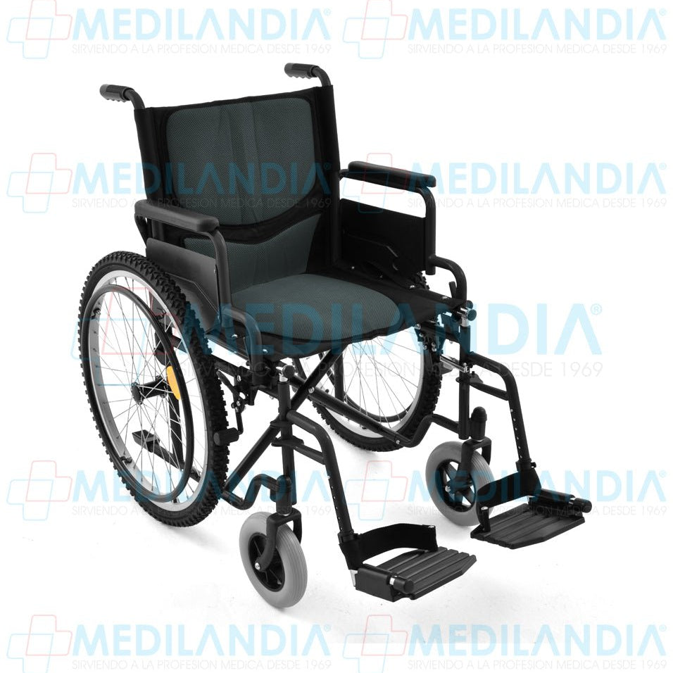 Silla de ruedas con asiento de 19” (49 cm) todo terreno descansareis desmontables - Silla de ruedas - EM - MEDILANDIA | Tienda de productos y equipos médicos de calidad en México | Soluciones profesionales para clínicas, hospitales y consultorios.