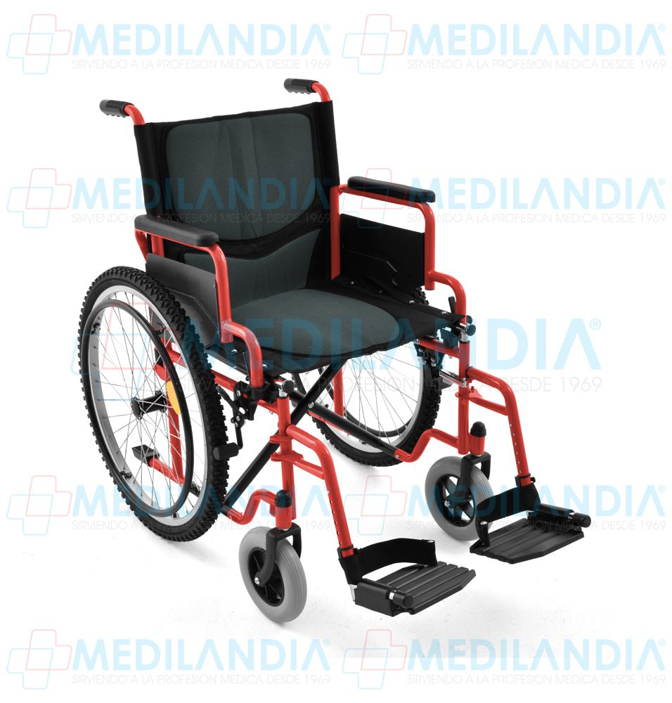 Silla de ruedas con asiento de 19” (49 cm) todo terreno descansareis desmontables - Silla de ruedas - EM - MEDILANDIA | Tienda de productos y equipos médicos de calidad en México | Soluciones profesionales para clínicas, hospitales y consultorios.