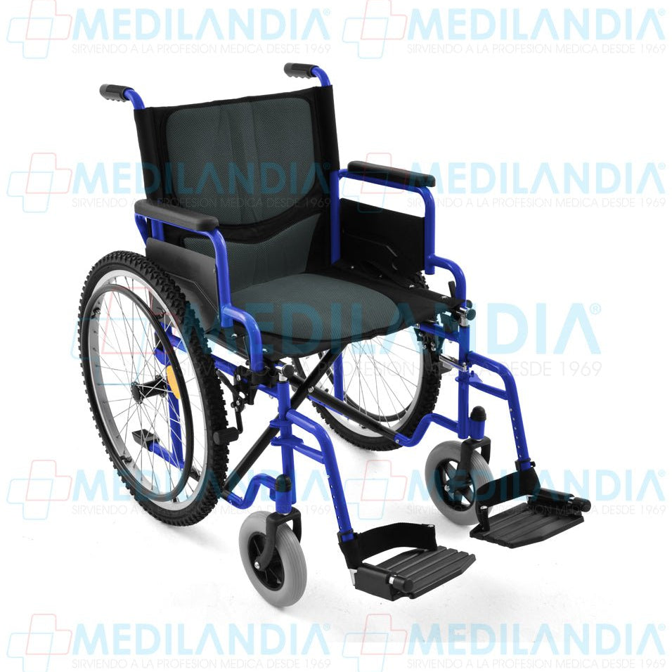 Silla de ruedas con asiento de 19” (49 cm) todo terreno descansareis desmontables - Silla de ruedas - EM - MEDILANDIA | Tienda de productos y equipos médicos de calidad en México | Soluciones profesionales para clínicas, hospitales y consultorios.