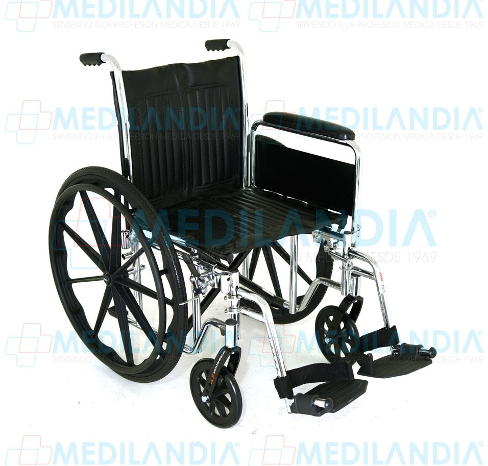 Silla de ruedas cromada de lujo, con descansa pies desmontables y descansa brazos largo desmontables - Silla de ruedas - XONIT - MEDILANDIA | Tienda de productos médicos