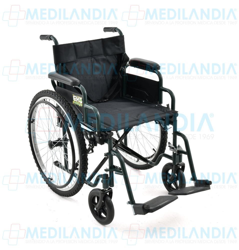 Silla de ruedas de acero doble cruceta con ruedas neumáticas todo terreno y asiento de 18” - Silla de ruedas - EM - MEDILANDIA | Tienda de productos y equipos médicos de calidad en México | Soluciones profesionales para clínicas, hospitales y consultorios.