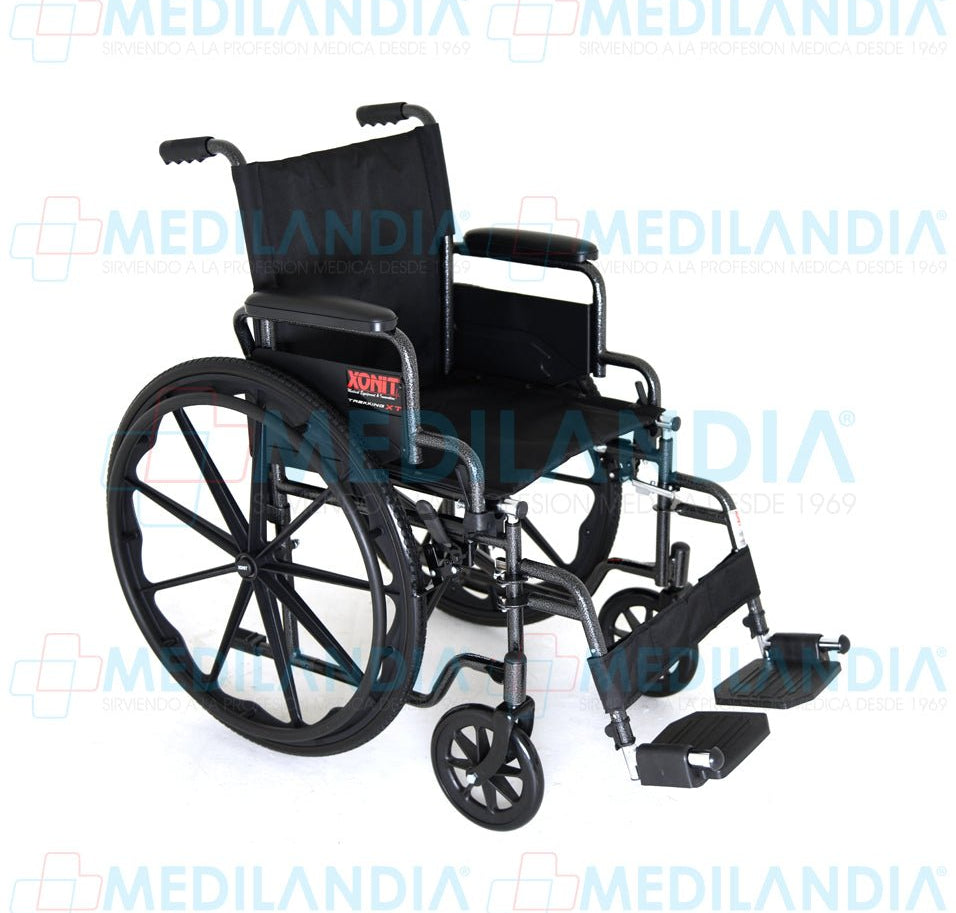 Silla de ruedas esmaltada, con descansa pies desmontables y descansa brazos cortos abatibles - Silla de ruedas - XONIT - MEDILANDIA | Tienda de productos médicos