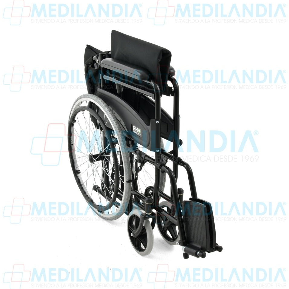 Silla de ruedas esmaltada con llanta solida asiento de 18” - Silla de ruedas - EM - MEDILANDIA | Tienda de productos y equipos médicos de calidad en México | Soluciones profesionales para clínicas, hospitales y consultorios.