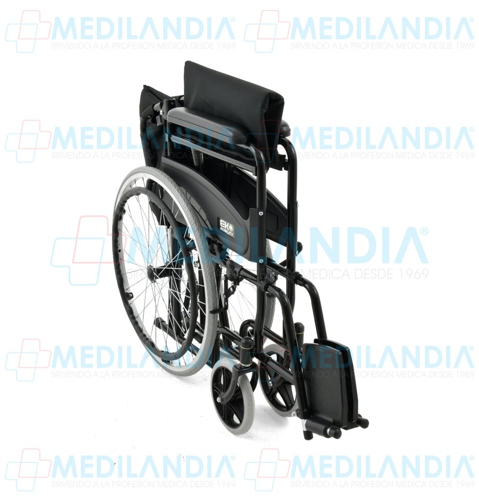 Silla de ruedas esmaltada con llanta solida asiento de 18” - Silla de ruedas - EM - MEDILANDIA | Tienda de productos y equipos médicos de calidad en México | Soluciones profesionales para clínicas, hospitales y consultorios.