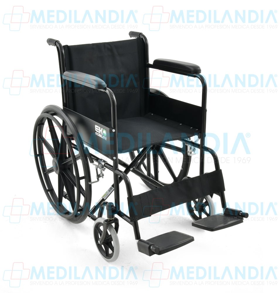 Silla de ruedas esmaltada descansa brazos largo y descansa pies fijos con llanta solida rines de plástico y asiento de 18” - Silla de ruedas - EM - MEDILANDIA | Tienda de productos y equipos médicos de calidad en México | Soluciones profesionales para clínicas, hospitales y consultorios.