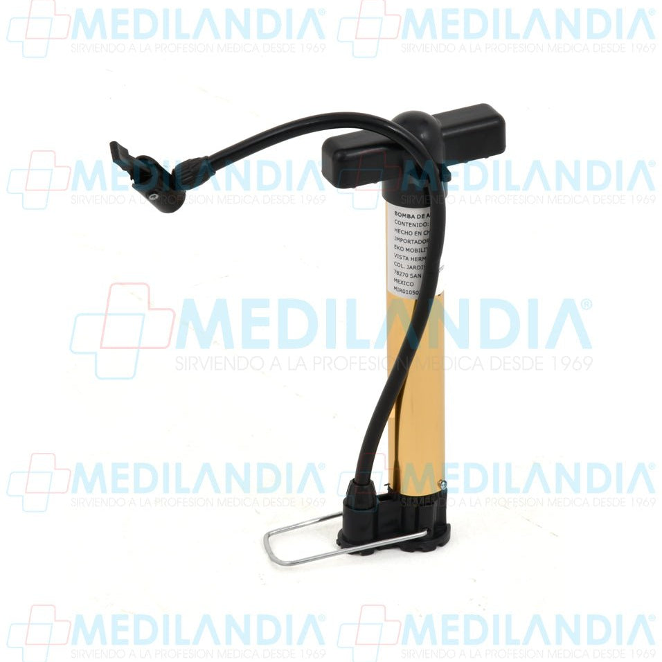 Silla de ruedas todo terreno con llantas neumáticas descansa brazos abatible y descansa pies desmontables asiento de 48.26 cm / 19” - Silla de ruedas - EM - MEDILANDIA | Tienda de productos y equipos médicos de calidad en México | Soluciones profesionales para clínicas, hospitales y consultorios.