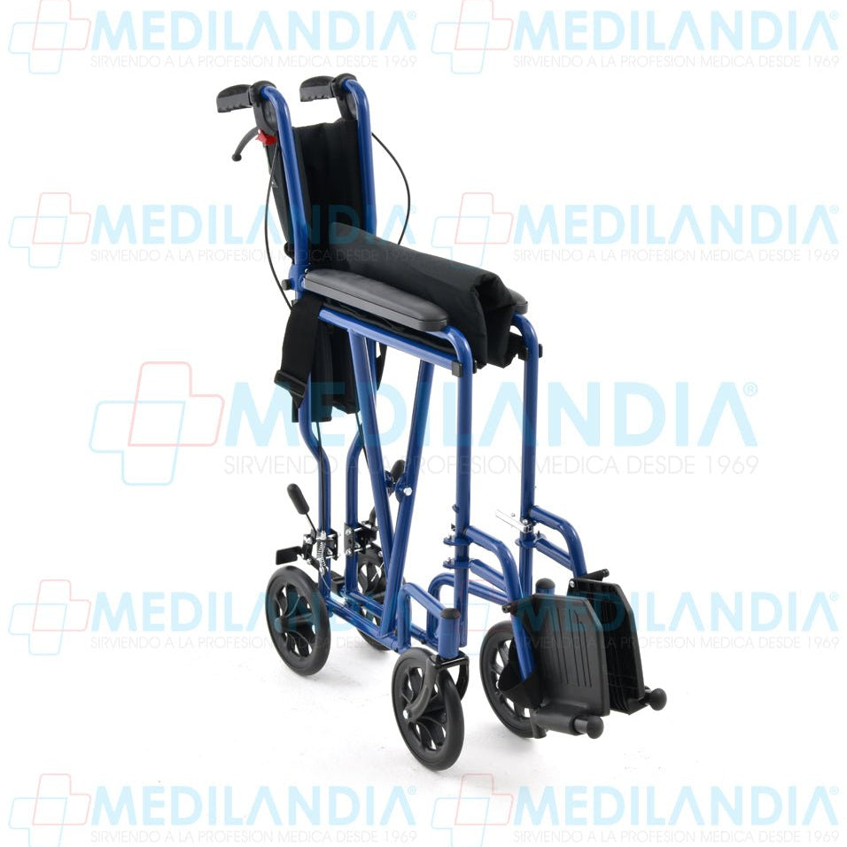 Silla de traslado de aluminio esmaltado con frenos de mano y asiento de 19” - Silla traslado - EM - MEDILANDIA | Tienda de productos y equipos médicos de calidad en México | Soluciones profesionales para clínicas, hospitales y consultorios.